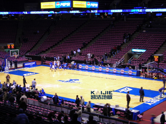 專業籃球場地劃線和相關配套設施的標準