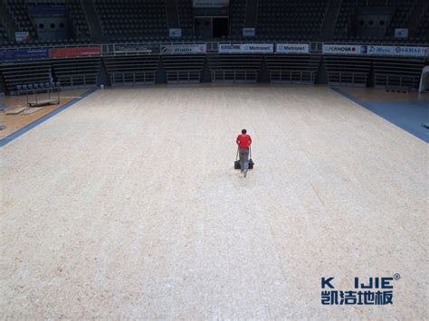 凱潔地板專業翻新,讓運動木地板煥發青春