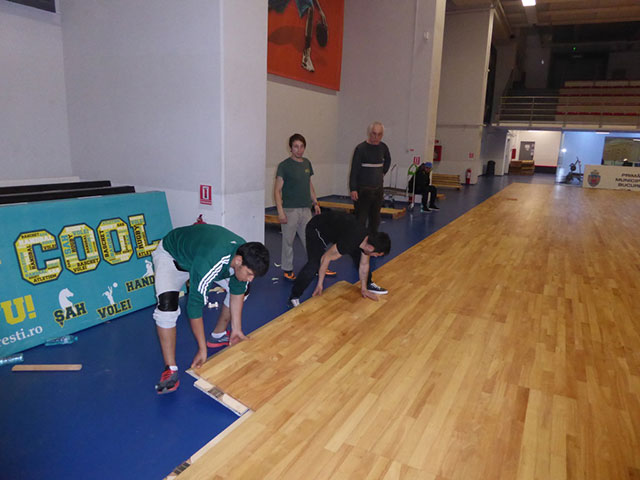 籃球木地板保養(yǎng),體育木地板保養(yǎng),運(yùn)動(dòng)木地板保養(yǎng),舞臺(tái)木地板保養(yǎng)