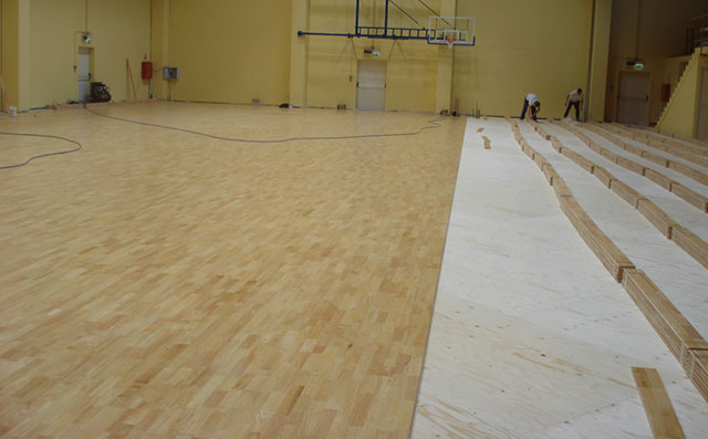 運(yùn)動木地板廠家,籃球館運(yùn)動木地板廠家,體育館運(yùn)動木地板廠家