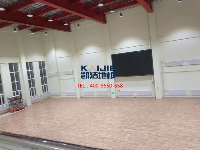 體育館專用楓木木地板原來還有這寫些優勢——凱潔地板
