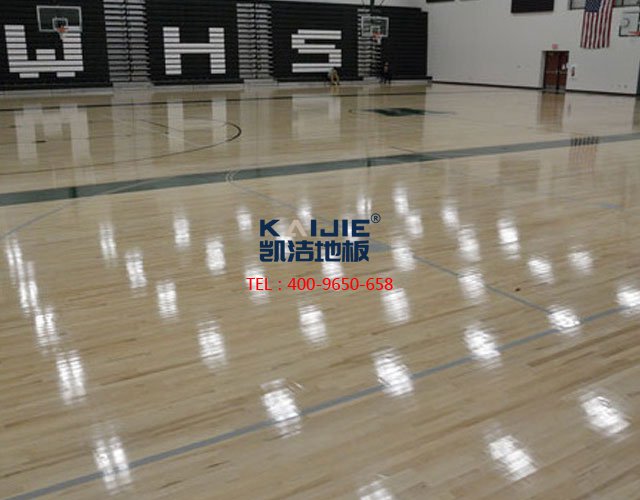 原來(lái)這才是體育館木地板正確的保養(yǎng)方法——?jiǎng)P潔地板