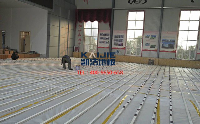 凱潔地板告訴你單層龍骨與雙層龍骨的真正區(qū)別——凱潔地板