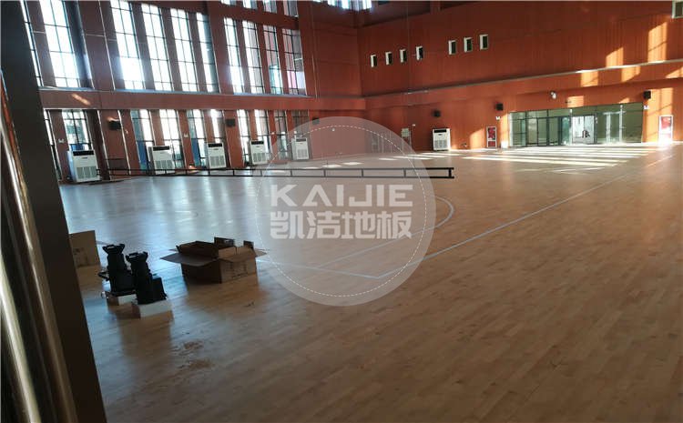 焦作一中學校體育館木地板項目案例圖片