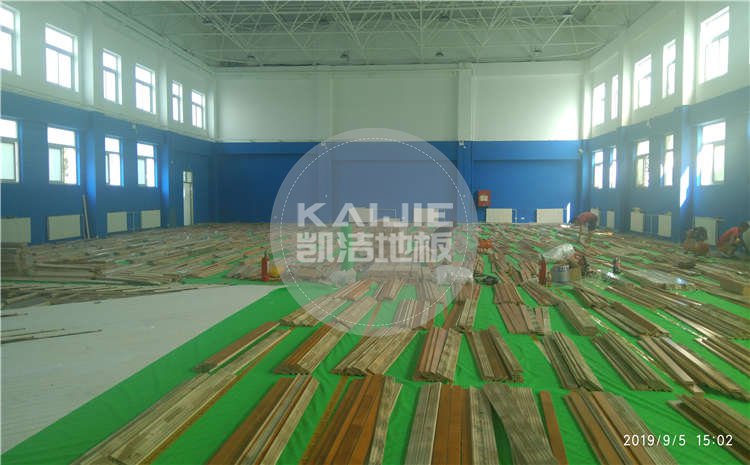 北京西城中學體育館運動木地板項目圖片