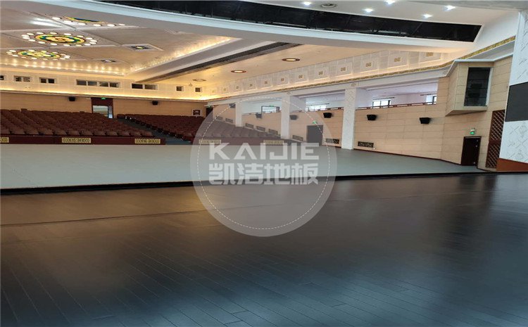 **文化宮舞臺木地板案例