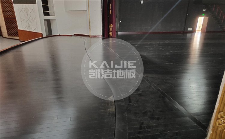 **文化宮舞臺木地板案例