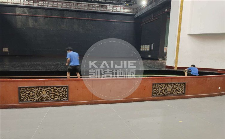 **文化宮舞臺木地板案例