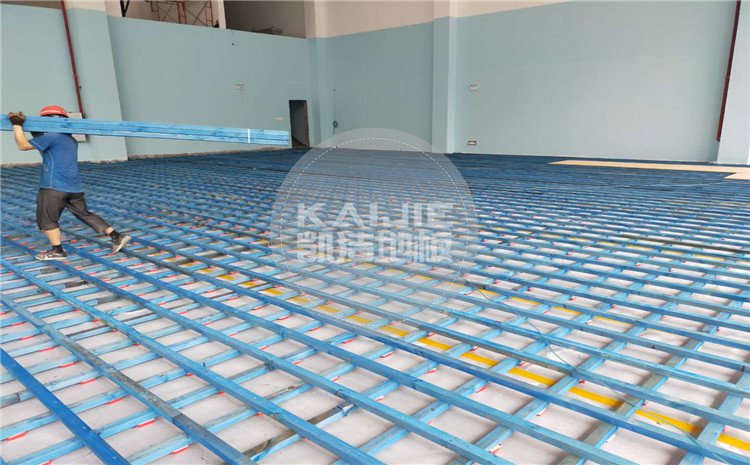 佛山南海區(qū)綠電能源有限公司體育館木地板案例-凱潔體育地板