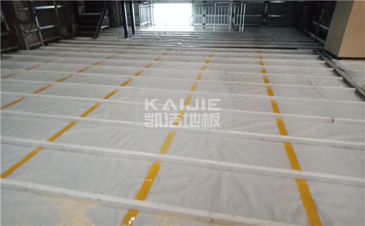 山東鄒城*一中學孟子湖校區學校體育館木地板項目——凱潔體育地板