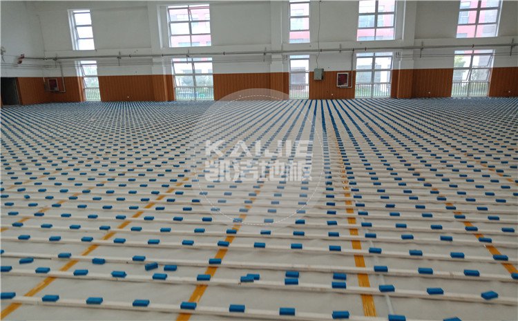 山東鄒城*一中學孟子湖校區學校體育館木地板項目——凱潔體育地板