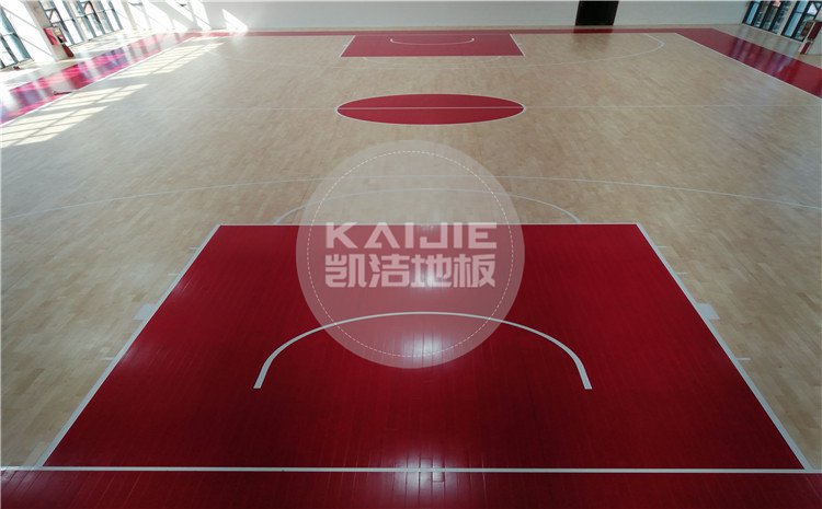 江西九江都昌第五小學(xué)體育館木地板案例—?jiǎng)P潔體育木地板廠(chǎng)家