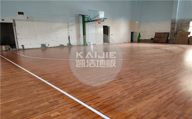 四川勞研科技有限公司籃球館木地板案例—凱潔體育木地板廠家