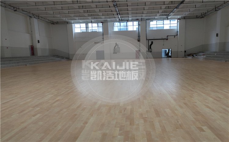 四川綿陽實驗中學籃球館木地板—凱潔地板
