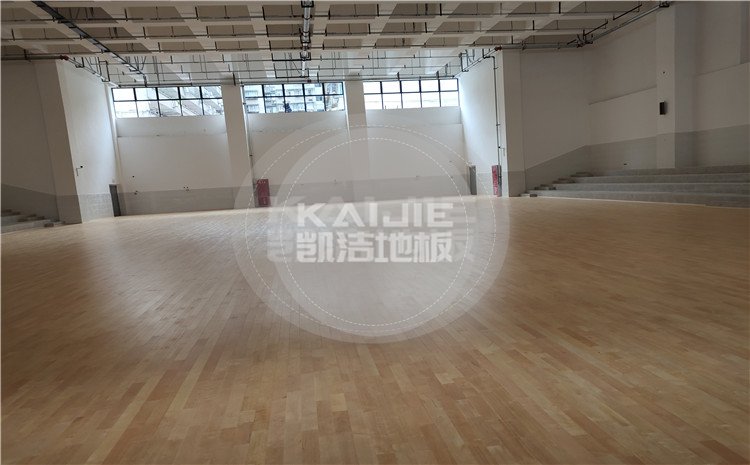 四川綿陽實驗中學籃球館木地板—凱潔地板