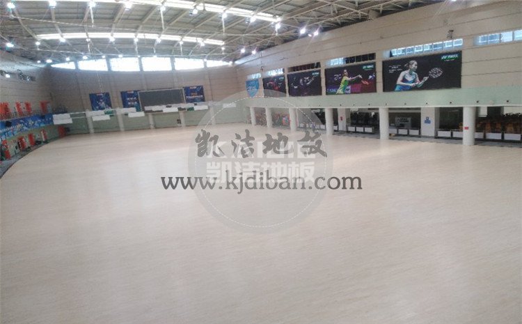 湖北武漢體育中心運動木地板項目-凱潔體育木地板廠家