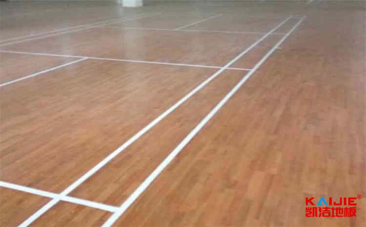 楓木籃球場(chǎng)木地板生產(chǎn)廠家