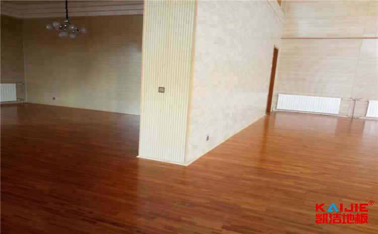 專業籃球館木地板是多少錢