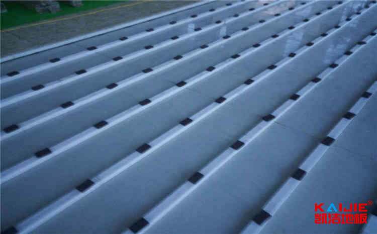 體育場館木地板怎么做好日常維護