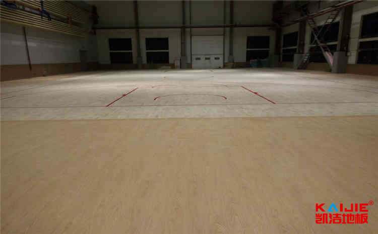 拼接板木地板籃球館報價