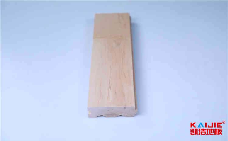 國內專業(yè)籃球館木地板廠家哪家好——凱潔地板