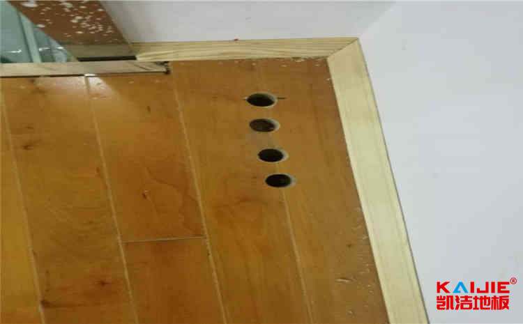 場館籃球館地板每平米價格