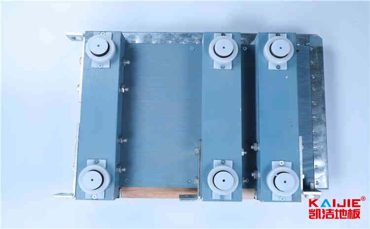 比賽場館籃球館木地板維護(hù)