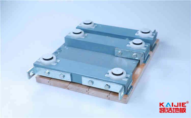 壁球運動是怎么玩的——籃球木地板