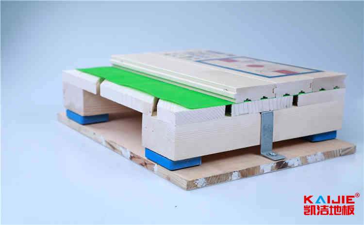 楓木籃球場實木地板生產廠家