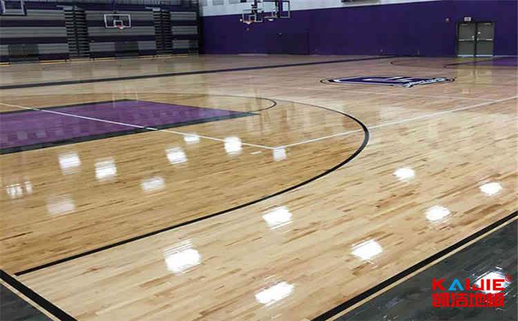 室內體育場館木地板泡水了怎么辦