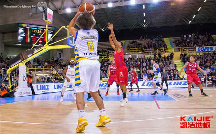 松木舞臺(tái)運(yùn)動(dòng)木地板造價(jià)是的多少?