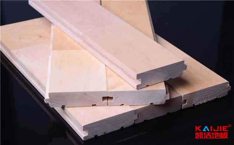 24厚籃球運(yùn)動地板安裝工藝