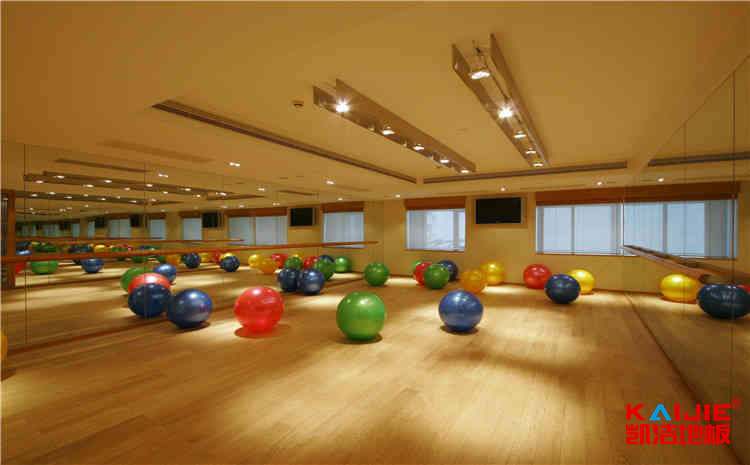 南京運(yùn)動(dòng)木地板每平米造價(jià)