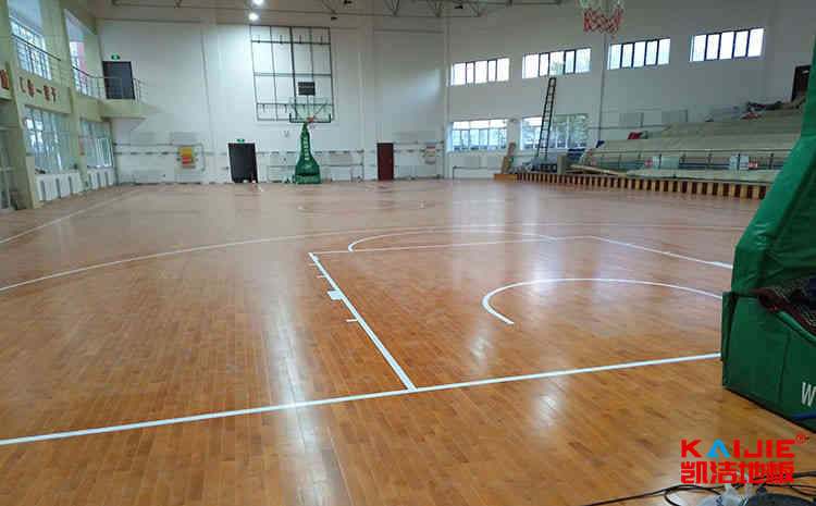 柞木體育館實木地板哪個品牌好？