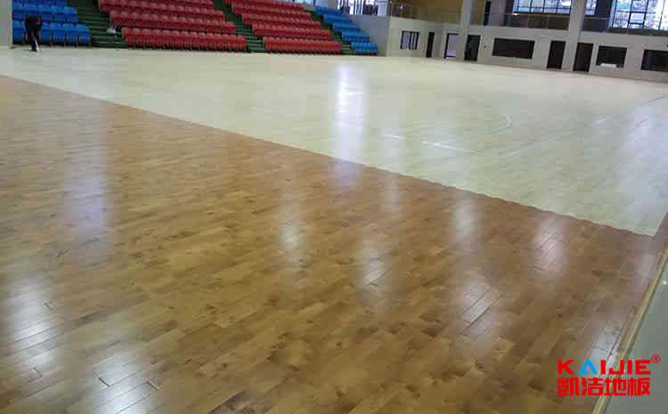羽毛球館木地板怎么選購