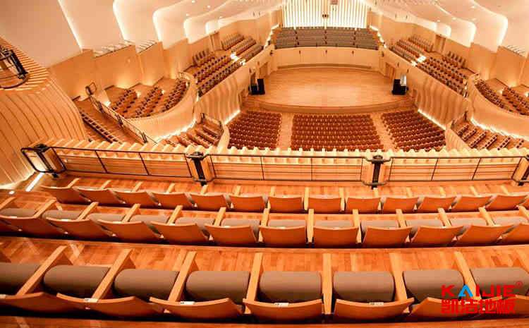 楓樺木體育木地板廠家哪家好？