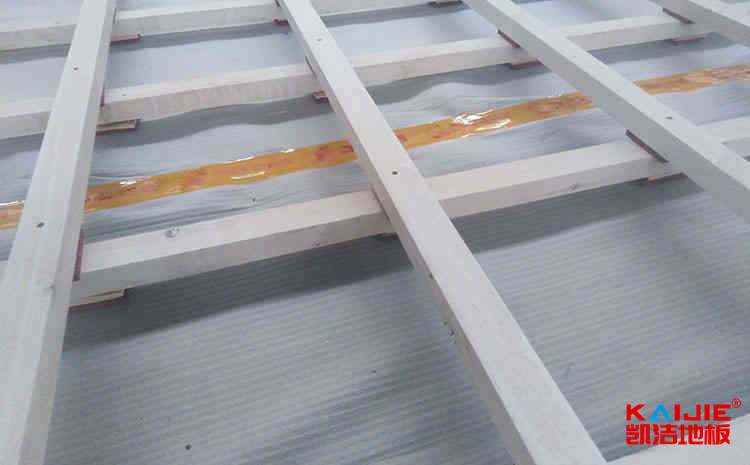 海南體育木地板多少錢(qián)