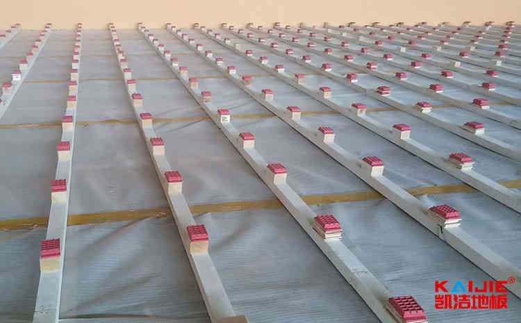 怎么處理體育館木地板含水率過高