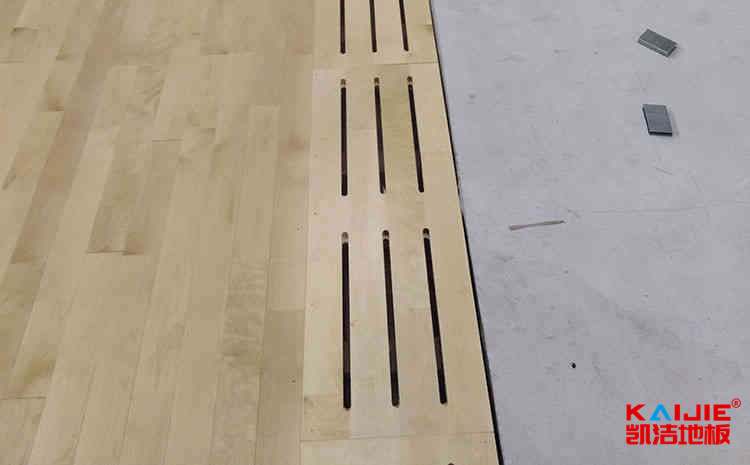 常用的舞臺實木地板多少錢