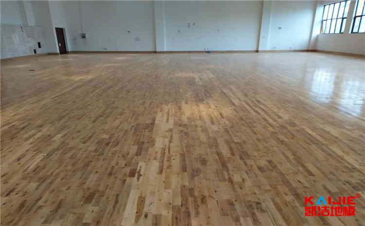 內蒙古柞木體育地板直銷
